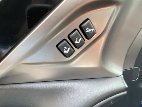 Used 2021 Subaru Outback Limited AWD/4WD image 18