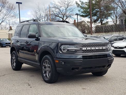 Used 2023 Ford Bronco Sport Badlands image 3