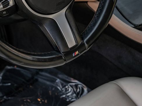 Used 2016 BMW 535i Sedan RWD image 26