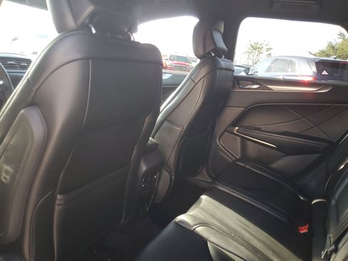 Used 2018 Lincoln MKC Premiere image 19