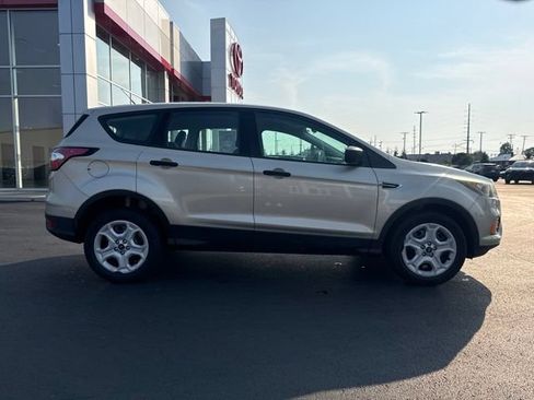 Used 2018 Ford Escape S FWD image 8