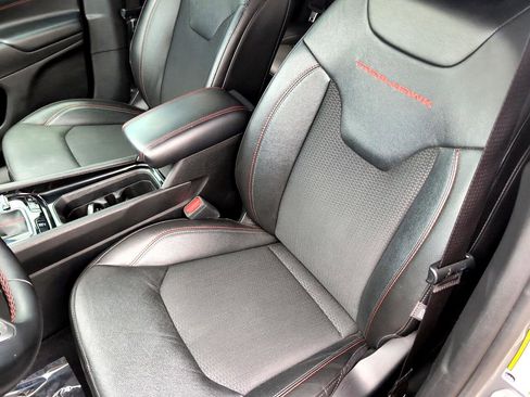 Used 2022 Jeep Compass Trailhawk w/ Trailhawk Convenience Group image 20