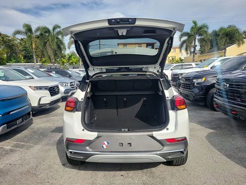 Used 2023 Buick Encore GX Essence w/ Experience Buick Package image 15