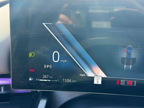 Used 2025 BMW 540i xDrive AWD/4WD image 41