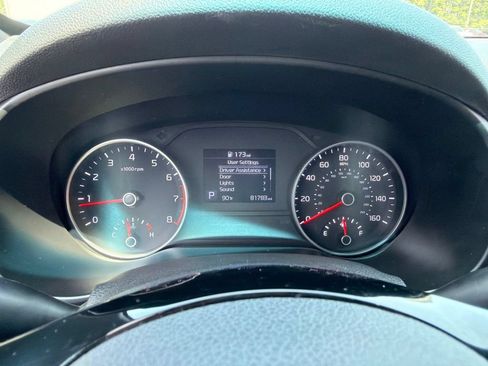 Used 2021 Kia Sportage S FWD image 9