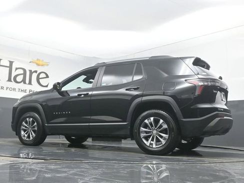 Used 2025 Chevrolet Equinox LT w/ Convenience Package II image 54