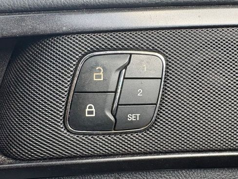 Used 2020 Ford Fusion Titanium AWD/4WD image 25