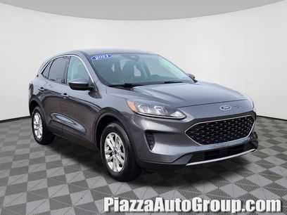 Used 2021 Ford Escape SE w/ Convenience Package