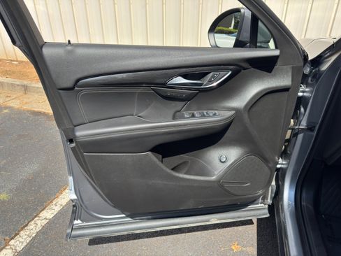 Used 2022 Buick Envision Essence w/ Safety Package FWD image 42