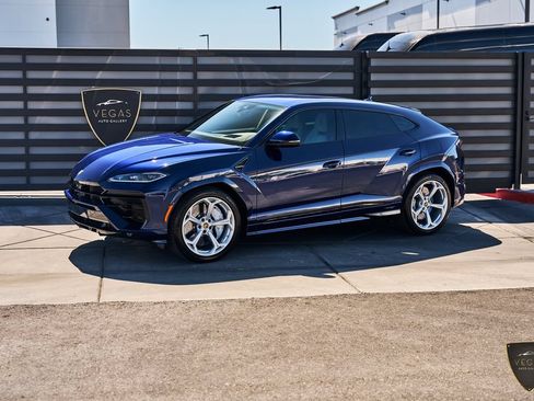 Used 2026 Lamborghini Urus SE AWD/4WD image 5