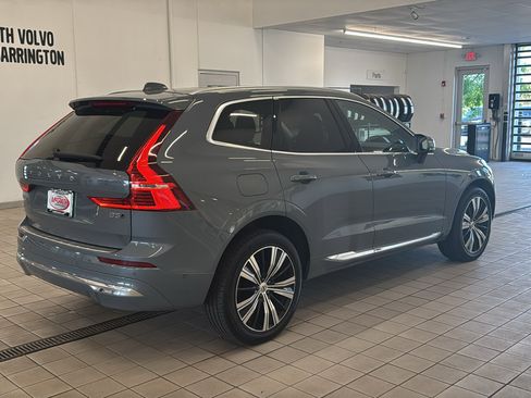 Used 2023 Volvo XC60 B5 Plus w/ Climate Package AWD/4WD image 5