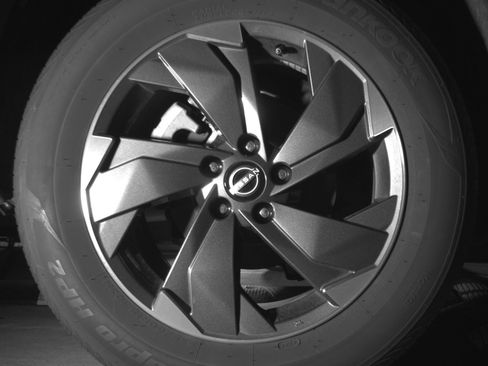 Used 2025 Nissan Rogue SV AWD/4WD image 15