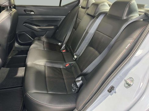Used 2025 Nissan Altima 2.5 SR w/ SR Premium Package AWD/4WD image 25