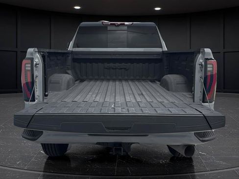 Used 2024 GMC Sierra 3500 AT4 w/ AT4 Premium Plus Package AWD/4WD image 26