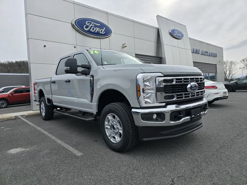 New 2026 Ford F250 XLT image 1