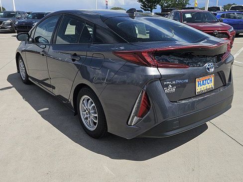 Used 2021 Toyota Prius Prime LE w/ Carpet Mat Package (TMS) image 22