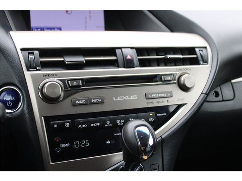 Used 2015 Lexus RX 450h AWD image 11