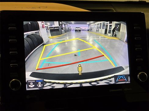 Used 2023 Toyota Camry XSE image 15