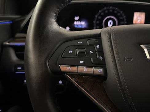 Used 2021 Cadillac Escalade ESV Sport Platinum image 29