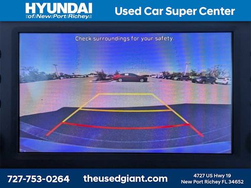 Used 2023 Hyundai Elantra SEL w/ Preferred Accessory Package image 19