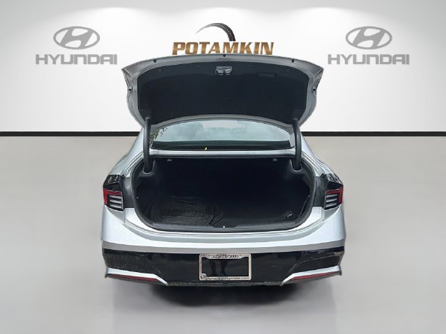 Used 2024 Hyundai Sonata SEL w/ Convenience Package FWD image 28