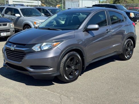Used 2016 Honda HR-V LX image 1