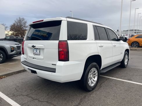 Used 2016 Chevrolet Tahoe LT w/ Luxury Package image 3