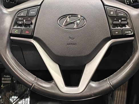 Used 2018 Hyundai Tucson Value AWD/4WD image 5