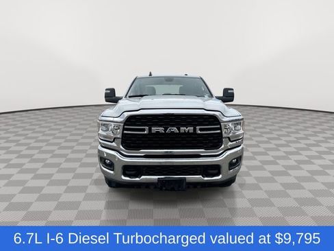 Used 2024 RAM 2500 Big Horn AWD/4WD image 3