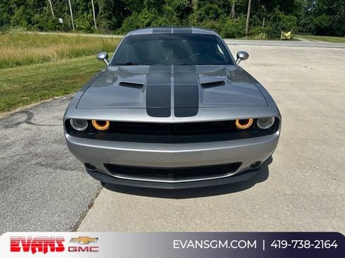 Used 2017 Dodge Challenger R/T w/ Blacktop Package RWD image 1