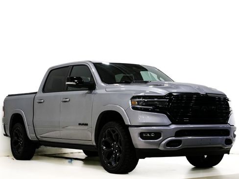 Used 2022 RAM 1500 Limited image 1