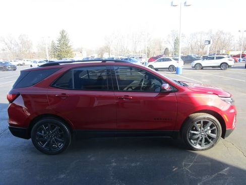 Used 2023 Chevrolet Equinox RS image 6