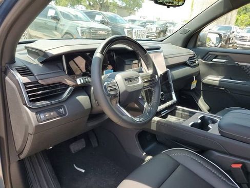 New 2026 GMC Acadia Denali w/ Super Cruise Package FWD image 20