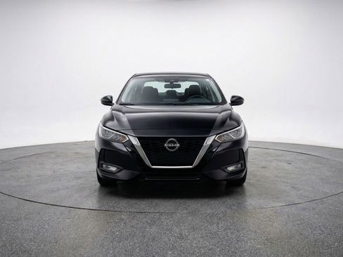 Used 2025 Nissan Sentra SV FWD image 2