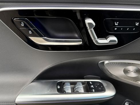 New 2026 Mercedes-Benz C 300 Sedan image 10