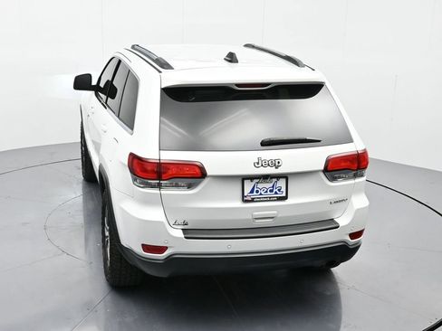 Used 2020 Jeep Grand Cherokee Laredo w/ Laredo X Package image 34