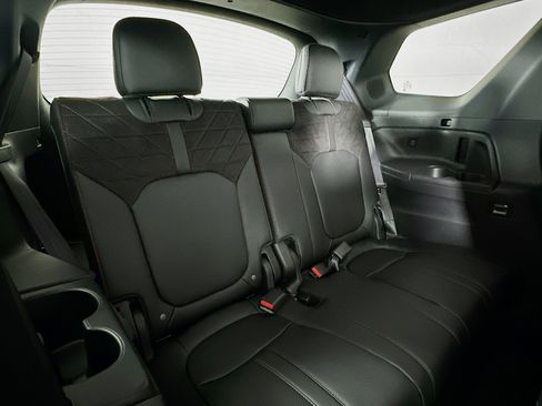 New 2026 Honda Pilot Black Edition image 28