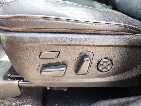 Used 2022 Hyundai Santa Fe Limited AWD/4WD image 13