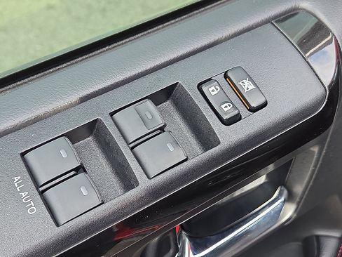 Used 2019 Toyota 4Runner TRD Off-Road Premium image 13