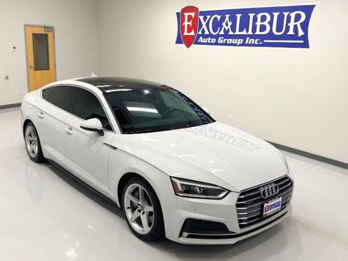 Used 2018 Audi A5 2.0T Premium Plus w/ Premium Plus AWD/4WD image 4