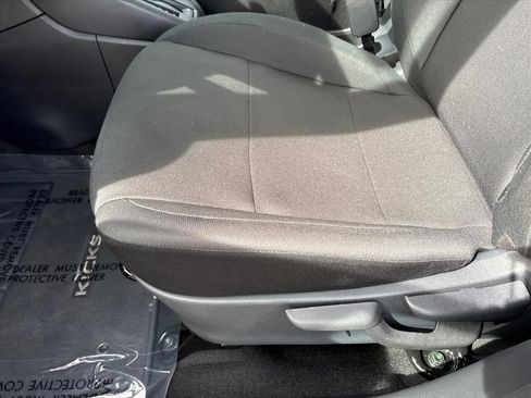 Used 2025 Nissan Kicks Play S FWD image 23