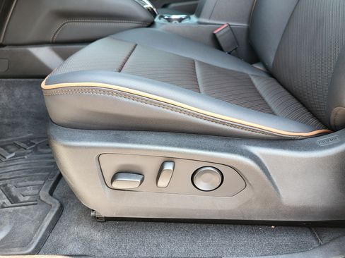 Used 2023 GMC Canyon AT4 w/ AT4 Premium Package AWD/4WD image 21