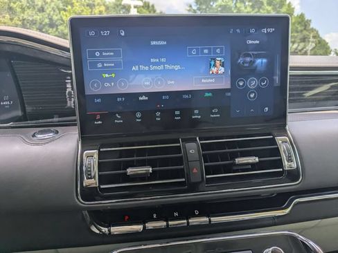 Certified 2022 Lincoln Navigator Black Label AWD/4WD image 21