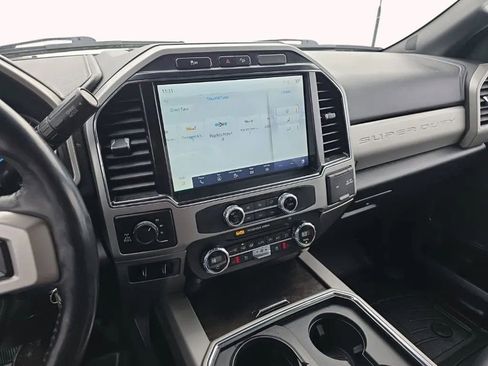 Used 2022 Ford F250 Lariat image 23