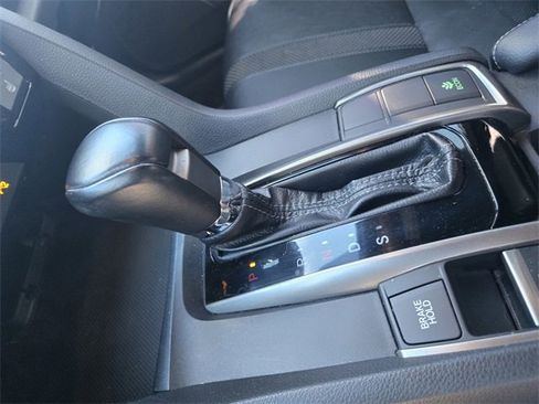 Used 2021 Honda Civic Sport Touring image 17