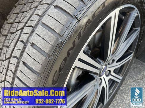 Used 2016 Volvo XC60 T6 w/ Proximity Package AWD/4WD image 25