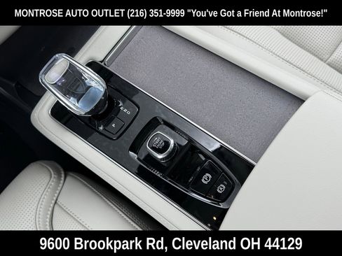 New 2026 Volvo XC90 B6 Ultra image 24