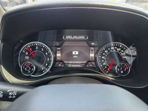 Used 2022 RAM 1500 Big Horn w/ Built-to-serve Edition image 28