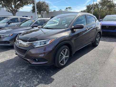 Used 2021 Honda HR-V EX-L image 3