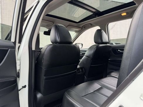Used 2019 Nissan Rogue SL w/ Premium Package AWD/4WD image 20